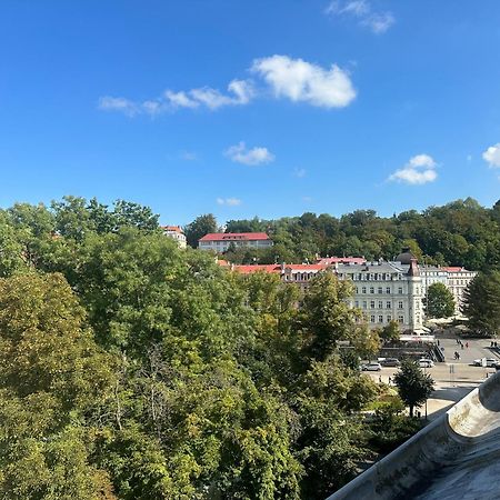Apartment Th Karlovy Vary Exterior foto