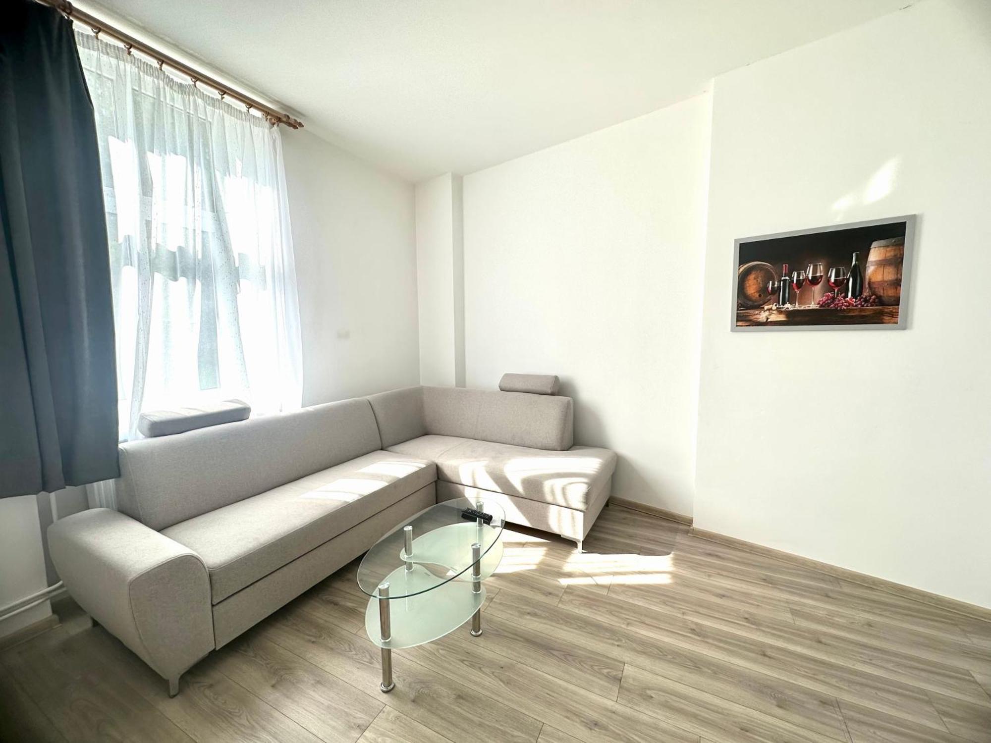 Apartment Th Karlovy Vary Quarto foto