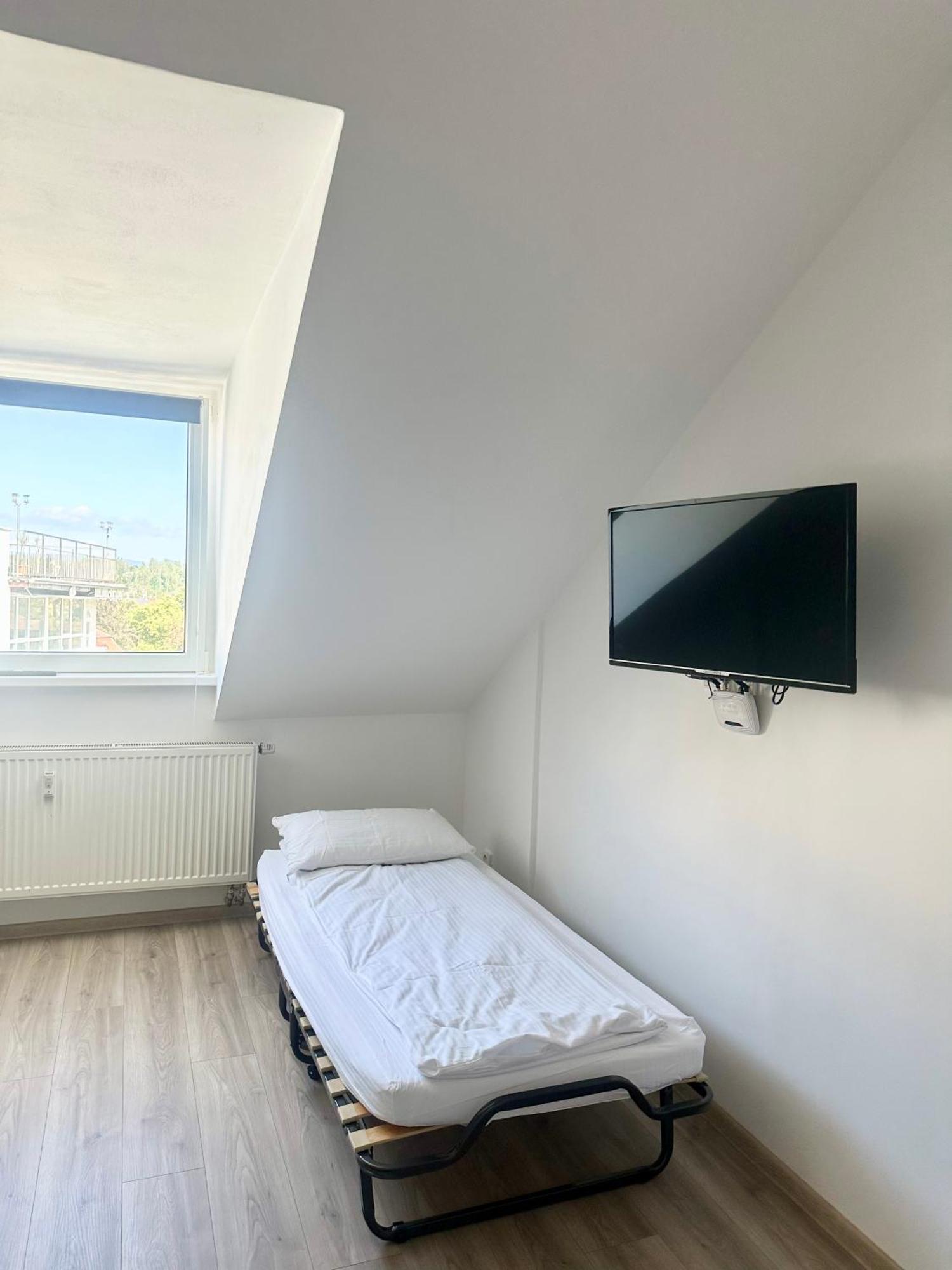 Apartment Th Karlovy Vary Quarto foto